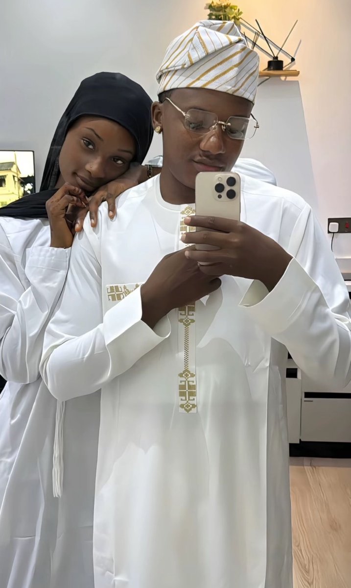 jolexcut's tweet photo. Imagine you and your gal on this our premium well crafted kaftan X Jalab🤍🥶🔥 kindly DM📩us to get styled >> +2348146166835  #viral #Trending #kaftan  #fashion https://t.co/azSQDfLHEU