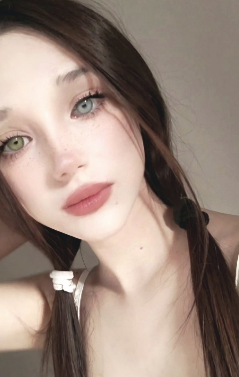 tiaradolli's tweet photo. Being flat is okay as long as shes cute

#kiddo #egirl #ageplay https://t.co/DoUMVAtxMD