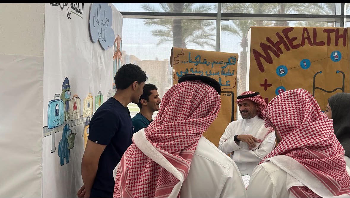hmhsalgarni's tweet photo. انجاز جديد يُضاف لمسيرة محفظة 💙

الحمدلله على تمام اليوم الا��ل من فعاليتنا الثانية بالتعاون مع نادي السلامة، ممتن لكل من كان جزء من نجاح هذا اليوم وبإذن الله القادم أجمل..

#نادي_الطلاب_يجمعنا
#نادي_محفظة 
#KSAUcore https://t.co/JWVaiffK67