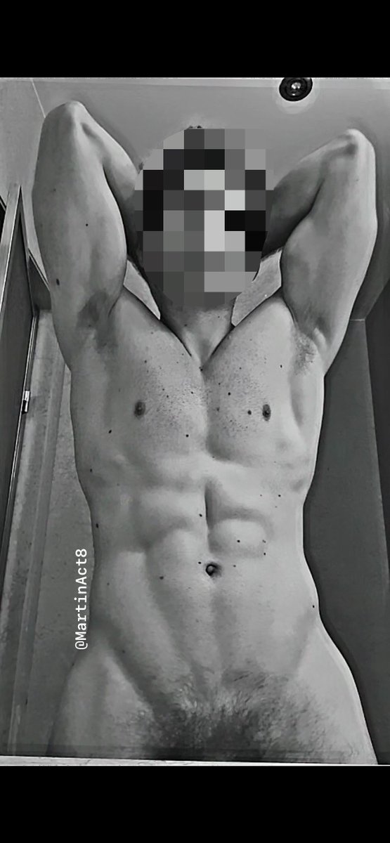 MartinAct8's tweet photo. La vue que tu auras quand tu seras à genoux devant ma queue 🍆😈

DM pour être le prochain à y goûter

#gay #gaymale #topdom #tbm #bwc #gayporn https://t.co/BigrJgUJka