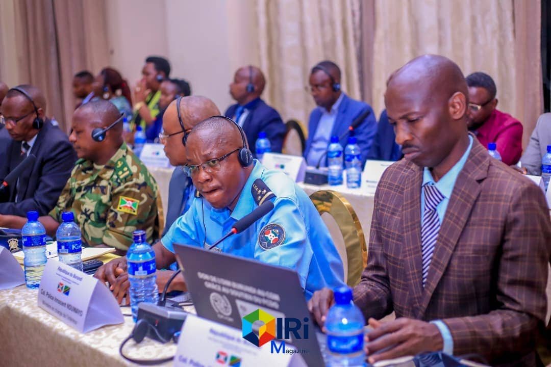 cecodebu_sc's tweet photo. 🇧🇮🤝🇹🇿 Burundi and Tanzania strengthen bilateral relations.

The 7th Permanent Joint Commission, held in Bujumbura on September 29–30, focused on trade, investment, cross-border movement, environmental protection and regional cooperation.
👇👇👇👇👇
https://t.co/aIVdkODw6u https://t.co/82maleVxKj