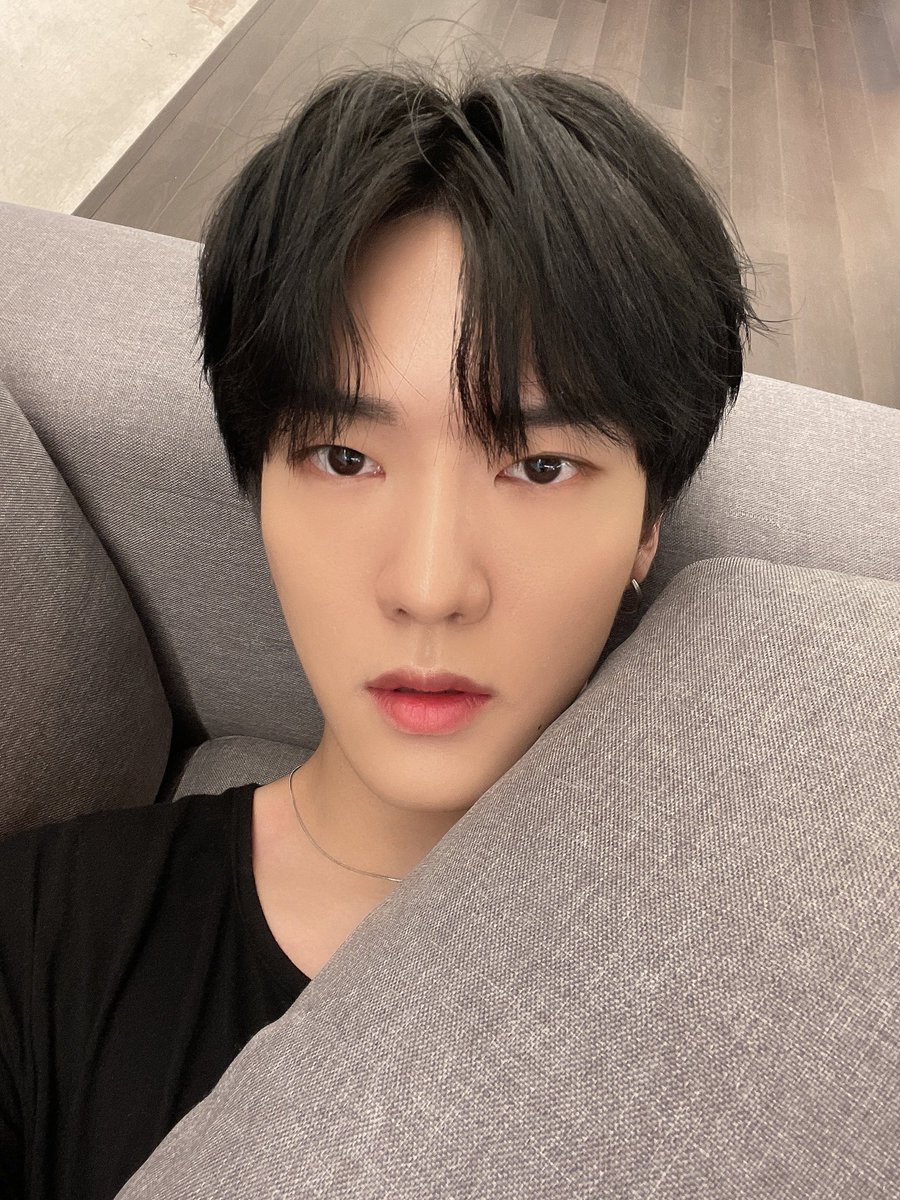 higyeomi's tweet photo. day 122 of daily i love Junghoon!π
#JAYN #junghoon #hanjunghoon #μ μΈ #μ ν https://t.co/F9PfbZx2kt