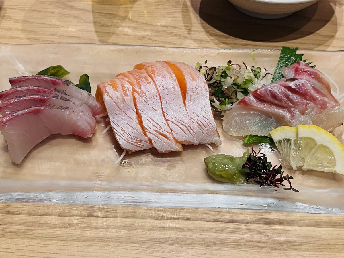 Evolson_11's tweet photo. リアイベ想定以上に盛ることになってガチで金ないのでしばらく推し活大節約モード https://t.co/dXVSK3iq7W