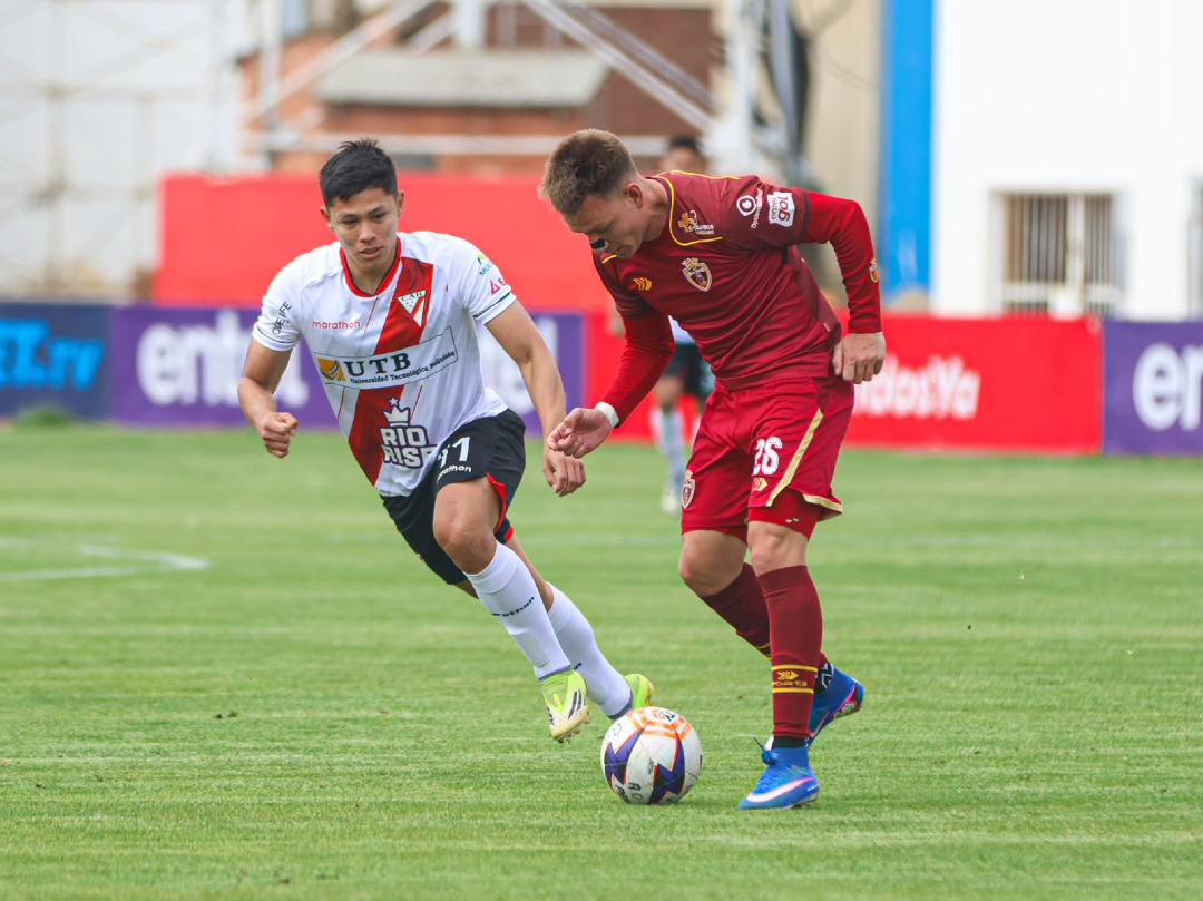 MarcasLaRazon's tweet photo. Concluyó el partido en el Jesús Bermúdez, @CDTRealOruro y @AlwaysReady empataron a dos goles la tarde de este miércoles por la #CopaBolivia
📸 CDTRealOruro
#CDTRealOruro #AlwaysReady
https://t.co/ovZCqxzvJl https://t.co/odZsMi1zYF