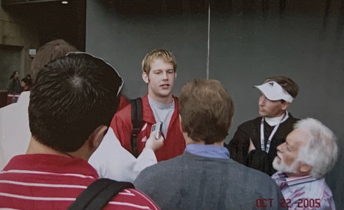 HighPrairieFarm's tweet photo. OTD Oct. 22, 2005. Nip It. Coming off triple OT loss at West Virginia decided by officiating error, Cards respond w/46-22 win over Cincinnati at Nippert Stadium. Cards first-ever conference win as new Big East member. Brian Brohm 303 yds passing, Michael Bush 127 rushing, 3 TDs. https://t.co/N8qiUQdaqR