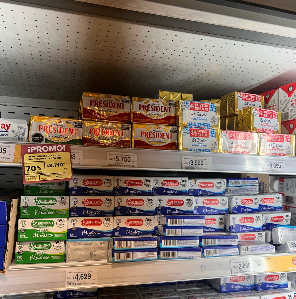 HowardDegen's tweet photo. Gracias Javo por permitir que venga manteca de Francia  

Que se fundan los ladris de la serenisima, que viva el libre mercado https://t.co/XYi9AzZkeT