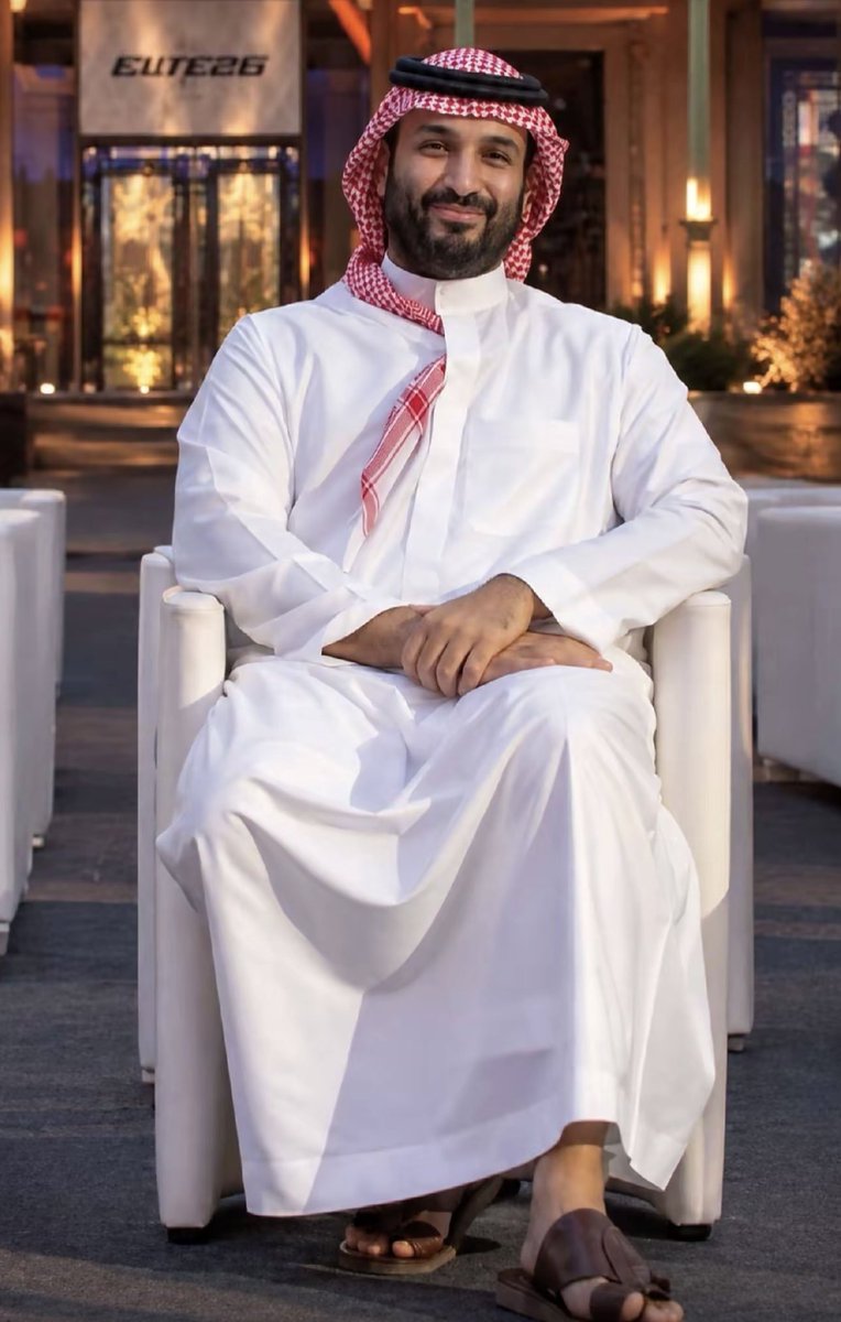 abonaser1247's tweet photo. ولي العهد السعودي: المملكة تؤكد دعمها الشامل للحكومة اليمنية لبسط سيطرتها على كامل البلاد الميليشيا الحوثية اختارت الفوضى والخراب وتهديد اليمنيين والمنطقة  . https://t.co/WQpVW7Ubuv