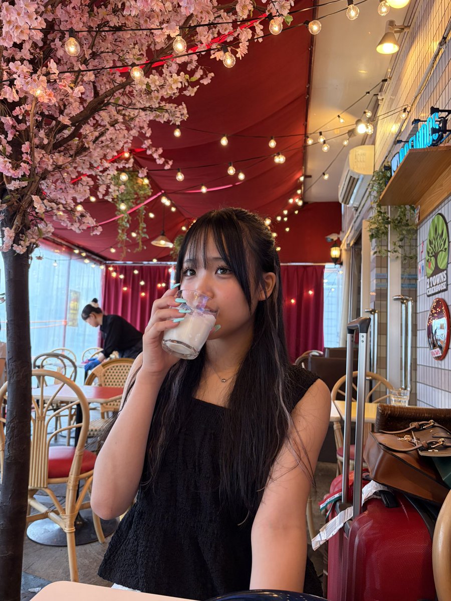 lana_milksummer's tweet photo. 合唱コンクールたのしみだな🙈
あとね、今日はとーっても学校が楽しみなの🎶
準備して行ってきます♡♡
 #ミルクサマー #jc https://t.co/C8pZxdYoz8