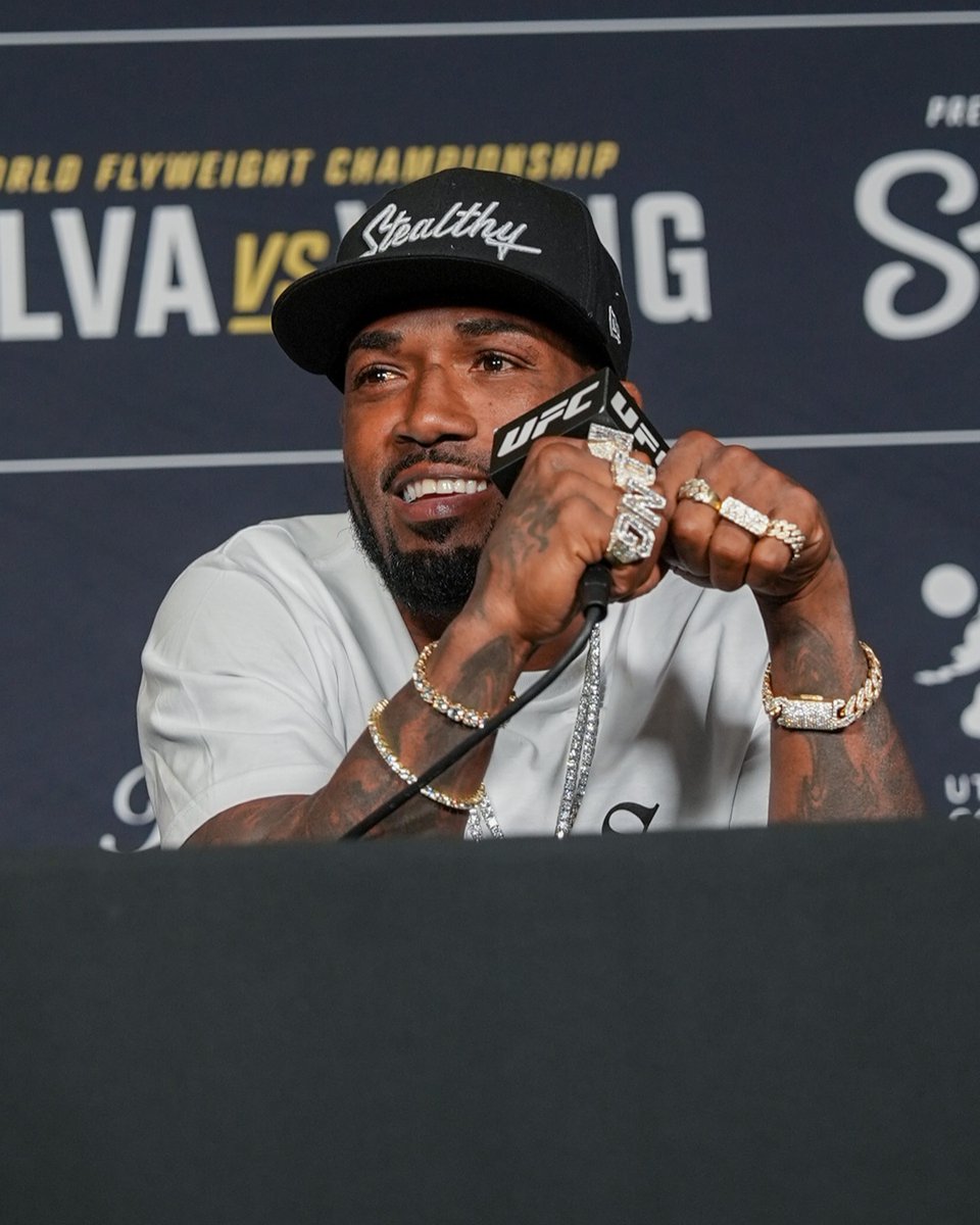 Always entertaining 🍿

King Green is always having fun when he's on the mic!

[ #UFC332 | OCT 3 | LIVE at 8pmET on @​ParamountPlus and @​CBSTV ] 
 [📷](https:/