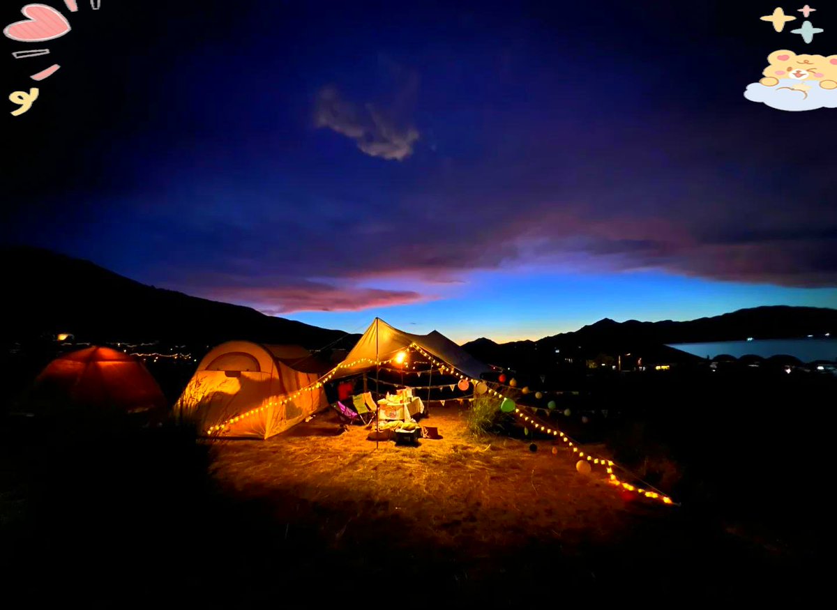 ClaraPowelga's tweet photo. Atardecer perfecto, fogata cálida y estrellas infinitas en medio de la naturaleza! Un día de camping que vale la pena recordar , https://t.co/atoxnaH4AS