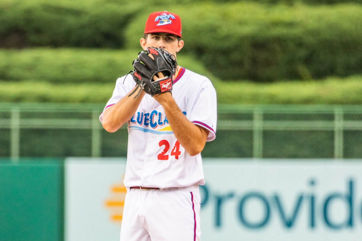 BlueClaws's tweet photo. Posting pictures of Andrew Painter for no reason at all!!! https://t.co/DSw9NSd9w9