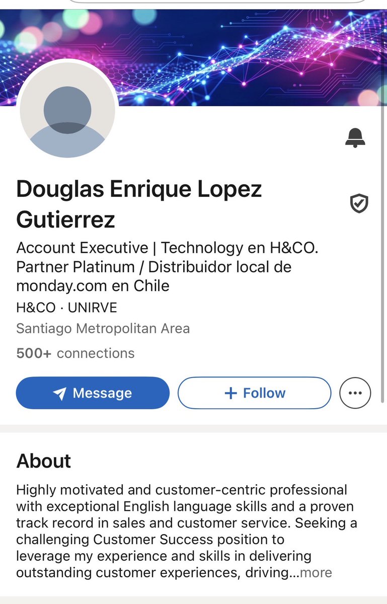 narbonachile's tweet photo. Un venezolano clasista y arribista?
Sí, ese es Douglas Enrique López Gutiérrez, quien actualmente trabaja como Account Executive de @HCO_USA en Chile. Odia los chilenos, pero parasita acá. Se agranda por trabajar en una oficina con edificios alrededor (cuma) pero usa pase escolar https://t.co/rjc9LYW33b