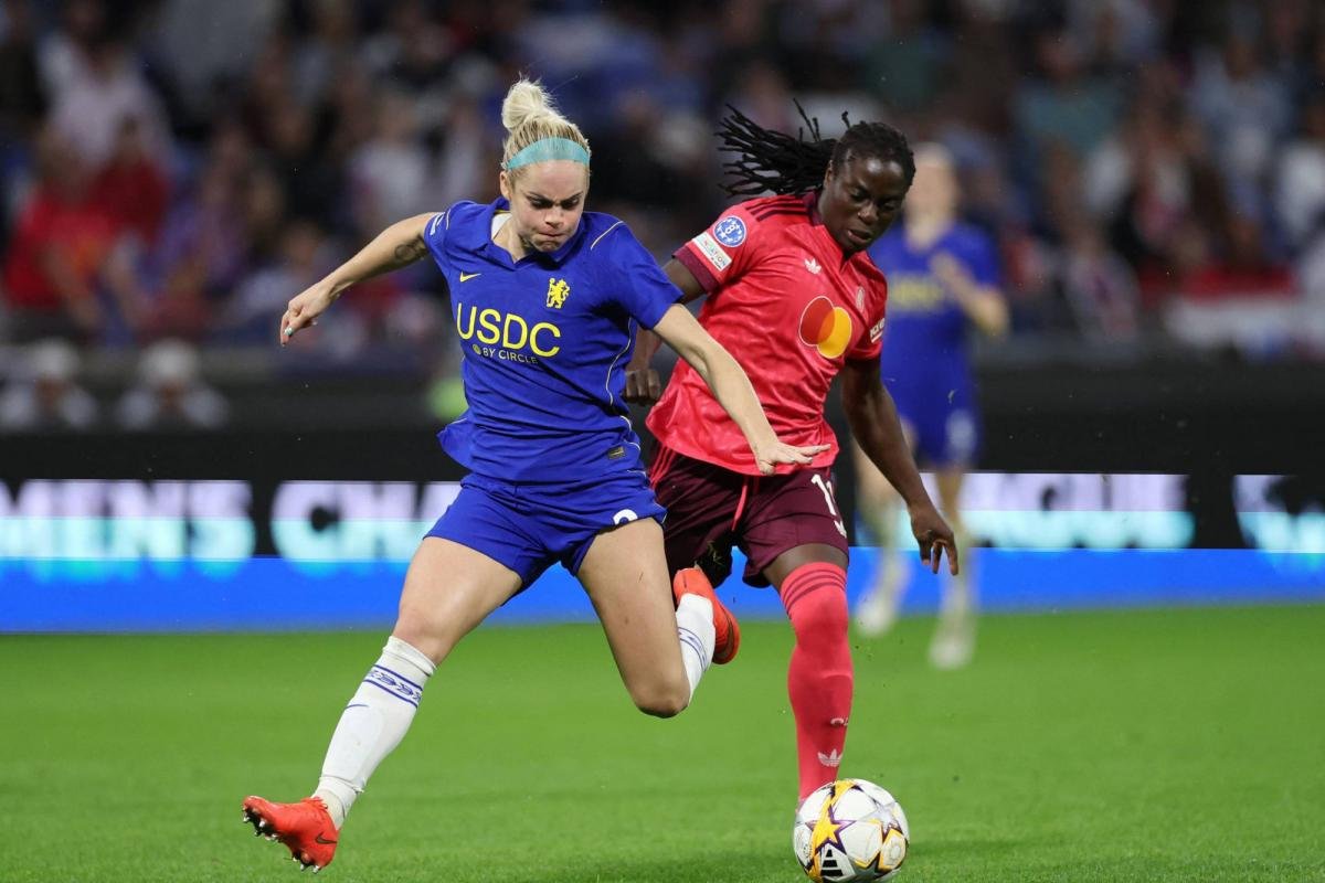 fenottes's tweet photo. OL #Lyonnes accrochée à domicile par #Chelsea  en Ligue des champions
#OLLCFC 
(L'Équipe : https://t.co/7iexKcez2D) https://t.co/l3w5IXdMSa