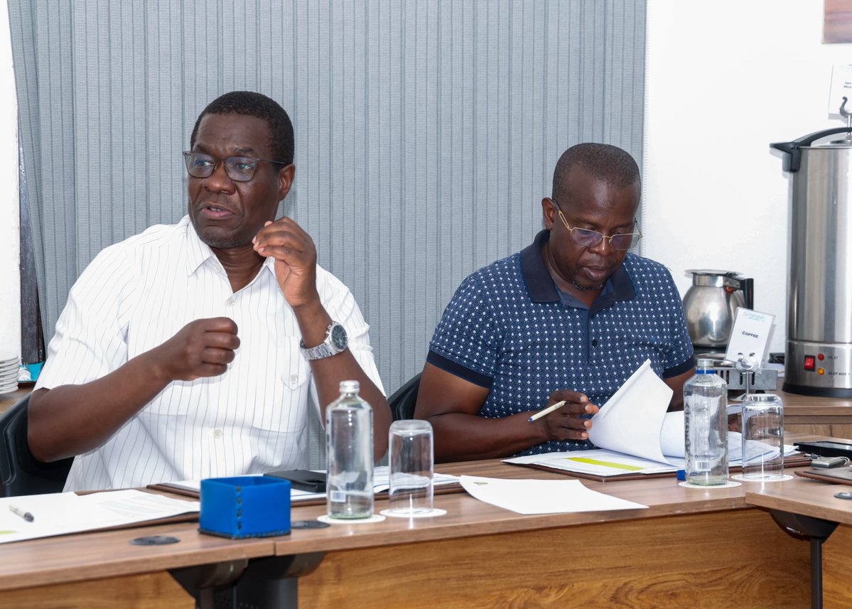 OpiyoWandayi's tweet photo. Last evening, I had extensive deliberations with Members of Parliament from Kwale County in Mombasa city. Top on the agenda was the crucial matter of electricity connectivity and other energy projects being implemented in the County by the national government under President @WilliamsRuto. Mbele Iko Sawa. #PoweringTheNewKenya