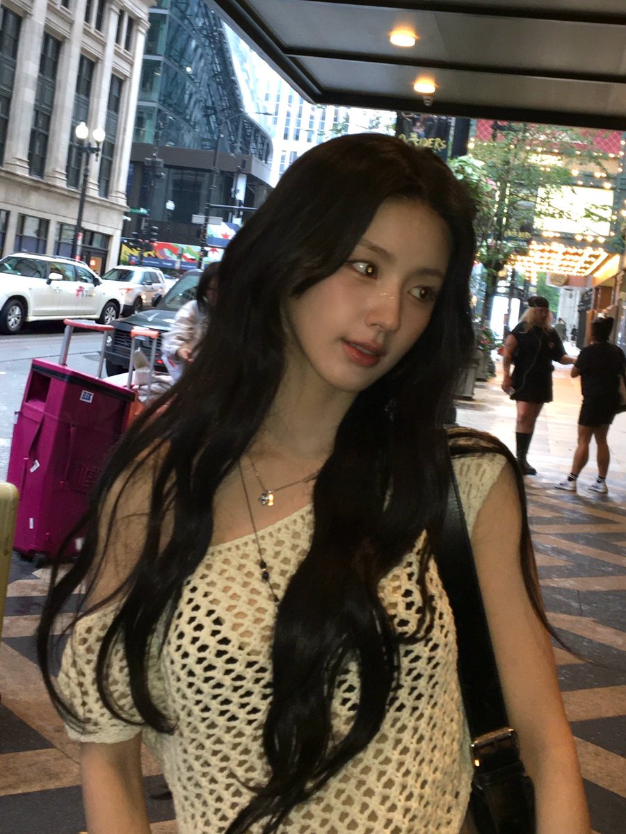 jojo370131's tweet photo. 얘들아(0명) 비상이다 조미연 서른 3개월남음 https://t.co/s1vSYuc8pI