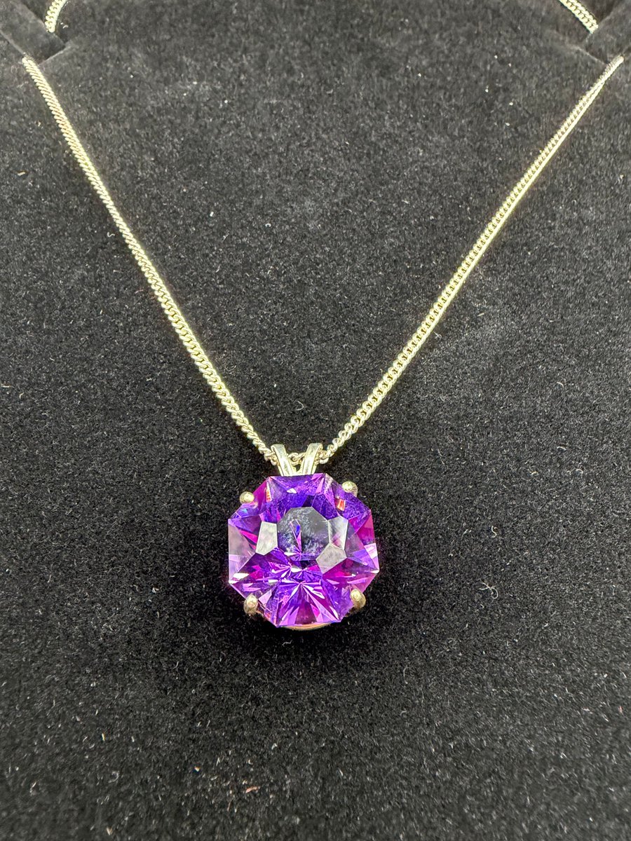 CCAKidsTweet's tweet photo. LAST CHANCE TO ENTER for a chance to own this beautiful Amethyst pendant!!! Valued at $1,600
🎟 We will be doing a raffle drawing tomorrow at 12pm CST! 

Tickets are: $26 for one or $100 for five tickets
Raffle tickets can be purchased here: https://t.co/wKEDY2TUXs https://t.co/hSq2arBBgM