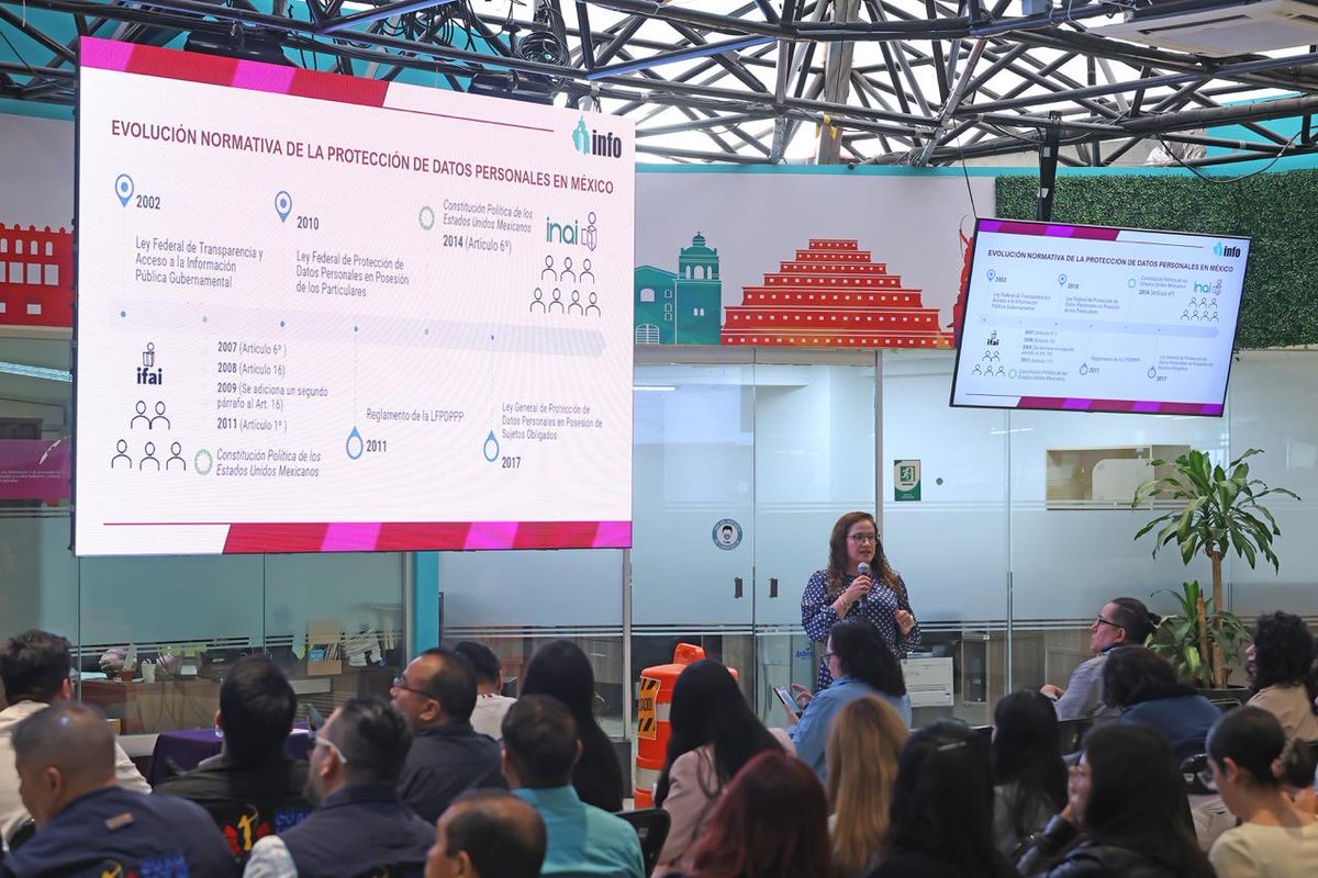 InfoCdMex's tweet photo. 🔐 Hoy, personas servidoras públicas de la @FiscaliaCDMX, @SeMujeresCDMX y @AlcCuauhtemocMx conocieron los principales cambios de la nueva legislación en materia de #PDP. 

A través del curso “Introducción a la Ley de Protección de Datos Personales en Posesión de Sujetos Obligados de la Ciudad de México”, se abordaron sus principales disposiciones, alcances y obligaciones, así como herramientas para facilitar su aplicación en el trabajo cotidiano de las instituciones.

📚 Conocer la nueva ley es el primer paso para aplicarla. Por ello, desde el #INFOCDMX continuamos impulsando espacios de capacitación, orientación e intercambio que permitan a las instituciones contar con mayores herramientas para el cumplimiento de sus obligaciones y la protección de este derecho.