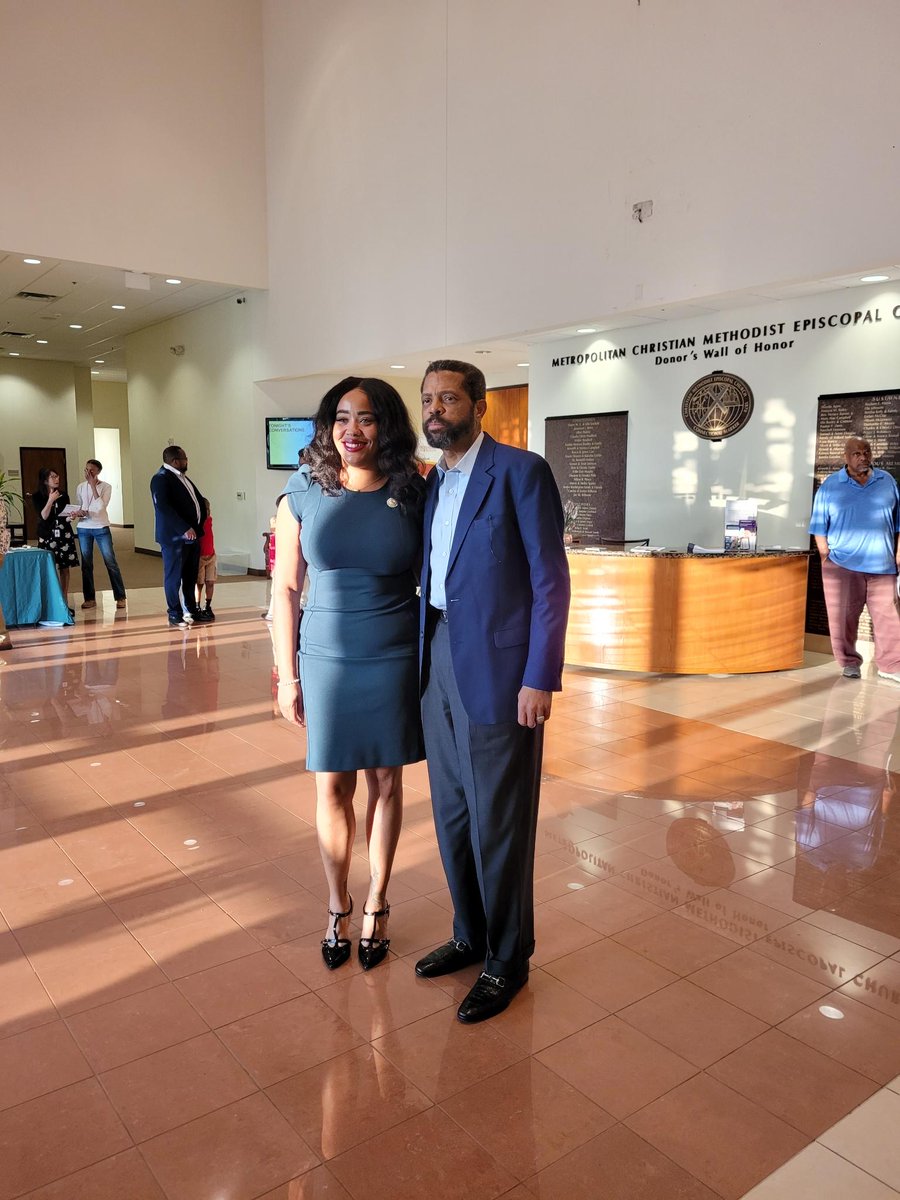 RepLSimmons's tweet photo. Thank you to everyone who joined our District 146 Town Hall last week! 

 We appreciated hearing from community members, elected officials, and representatives from other offices. Thank you for being part of the conversation! https://t.co/ALWJsH84iy