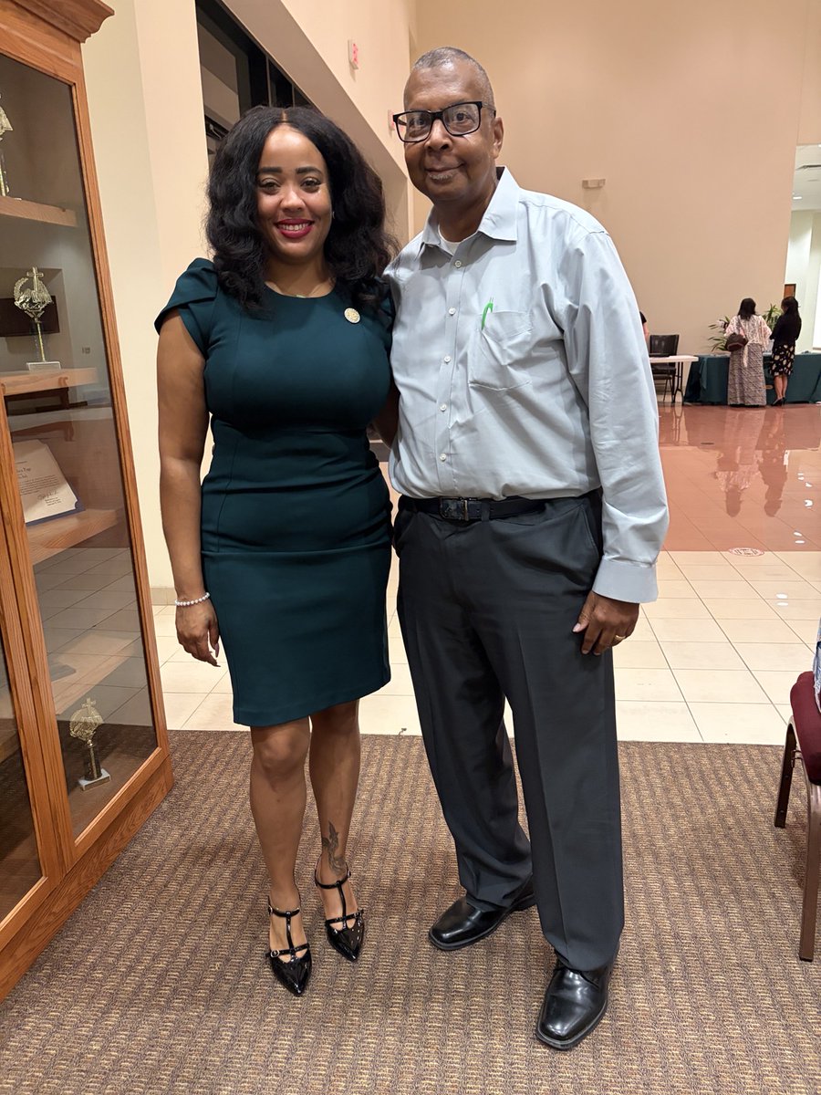 RepLSimmons's tweet photo. Thank you to everyone who joined our District 146 Town Hall last week! 

 We appreciated hearing from community members, elected officials, and representatives from other offices. Thank you for being part of the conversation! https://t.co/ALWJsH84iy
