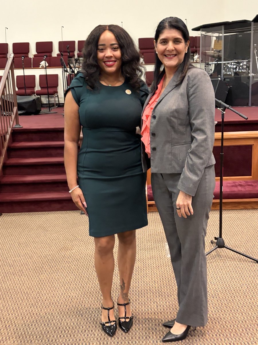 RepLSimmons's tweet photo. Thank you to everyone who joined our District 146 Town Hall last week! 

 We appreciated hearing from community members, elected officials, and representatives from other offices. Thank you for being part of the conversation! https://t.co/ALWJsH84iy