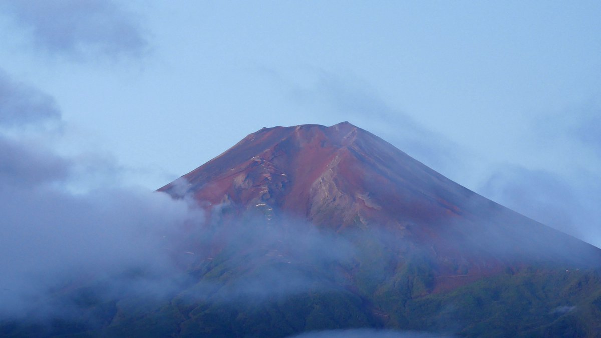 bogen548's tweet photo. おはようございます。10/1(木)
5:20現在15.8℃です。 https://t.co/t0eIE5fF8t