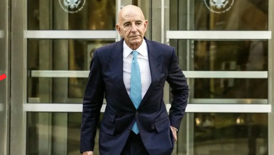 ihsankacarr's tweet photo. Tom Barrack: "Irak'ta tüm silahlı güçler tek komuta altında toplanmalı”

ABD Temsilcisi Barrack, Irak’taki tüm silahlı güçlerin tek bir devlet ve tek bir komuta zinciri altında toplanması gerektiğini ifade ederek şöyle dedi:

“Uzun süredir kapalı olan bir kapı açıldı: Başbakan Ali Zeydi ve Irak halkı için Irak’ın tüm silahlı güçlerini tek bir devlet ve tek bir komuta zinciri altında toplama fırsatı.”

Barrack, açıklamasının sonunda Trump’a hitaben “Aferin Sayın Başkan” ifadelerini kullandı.
