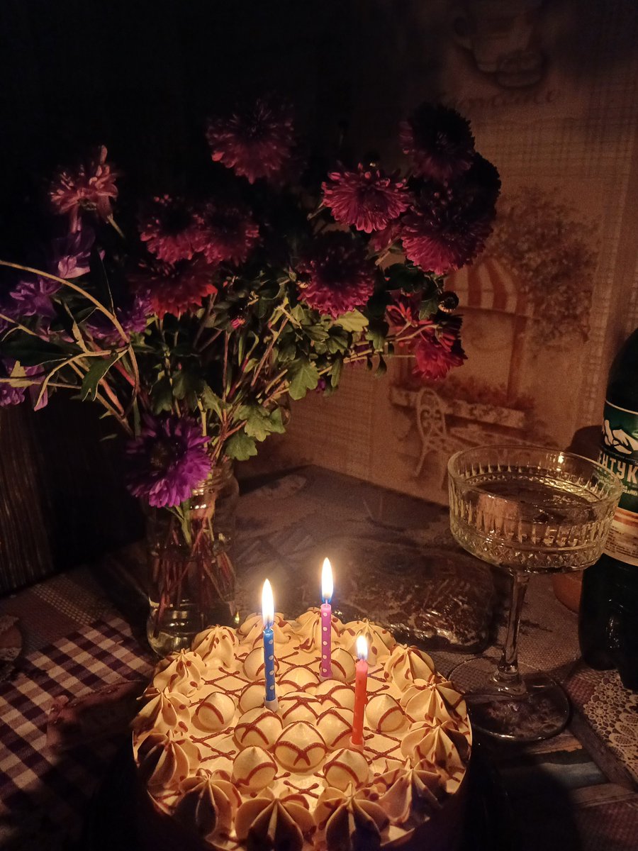 im_shipper_ru's tweet photo. С днем рождения меня! 23!🎉 https://t.co/PhsWnDOxEs