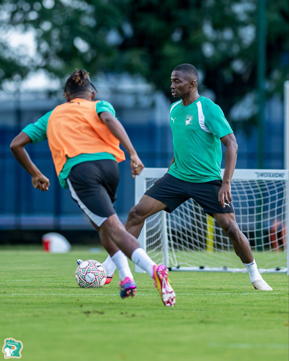 equipenatciv's tweet photo. 🇨🇮 Séance d’entraînement ce mercredi 30 septembre pour les remplaçants et les joueurs restés sur le banc lors du match face à la Somalie.
Même ambition, même détermination ! 🐘🔥🇨🇮

#TousDerrièreLesÉléphants #ÉliminatoiresCAN2027 https://t.co/OUCTb3JH9E