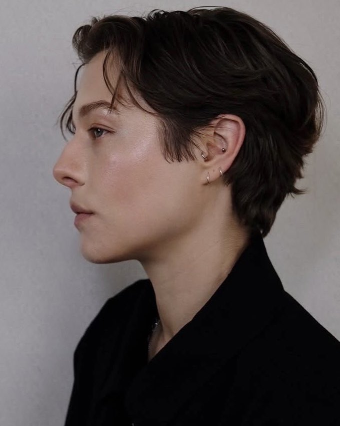 nyrhae's tweet photo. side profile crafted by the gods https://t.co/eCnDFQN0zP