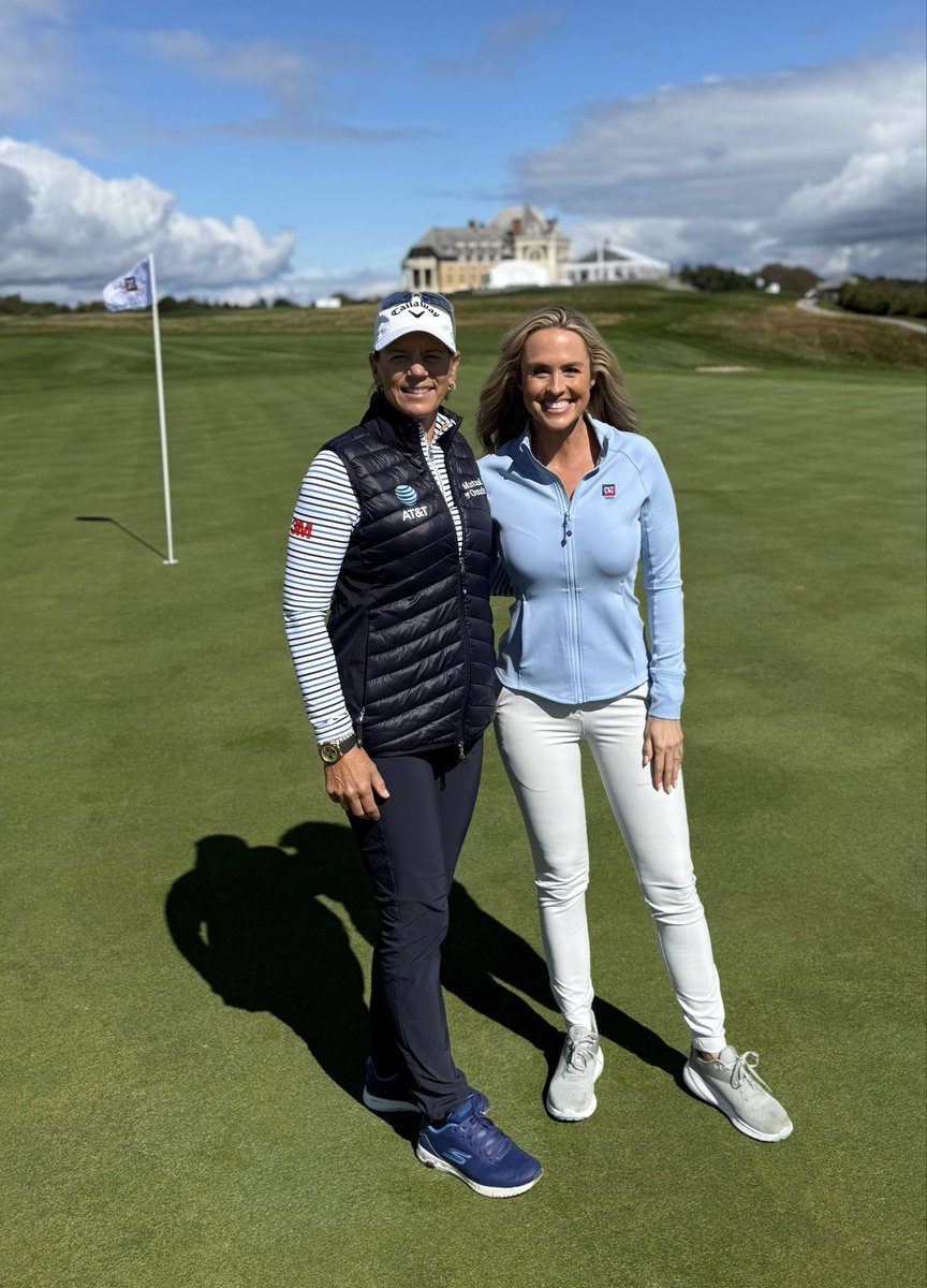 LThompsonGC's tweet photo. Truly an honor to celebrate @ANNIKA59 ‘s 20th Anniversary of her 10th major at the 2006 US Women’s Open…on the very stage where she got it done✨
Perfect weather and conditions today at Newport Country Club https://t.co/hNPNN99IGw