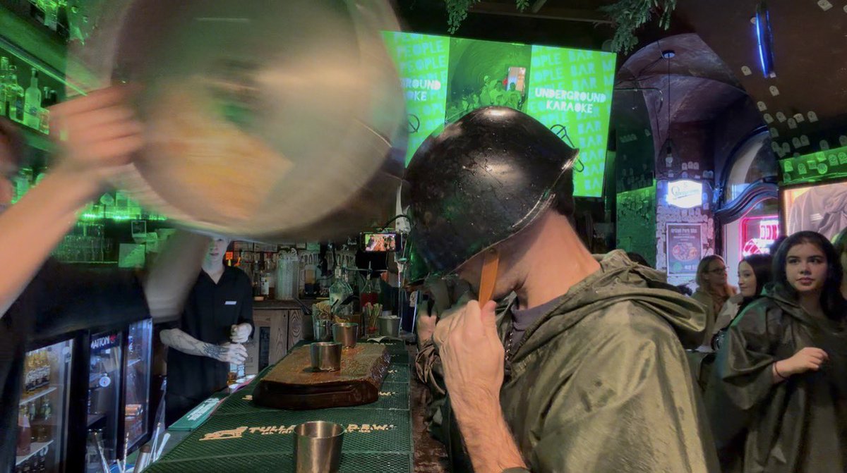 Baezenthusiest's tweet photo. Hit in the head with a keg in Prague dox #concussed https://t.co/9lwoPEIAzG