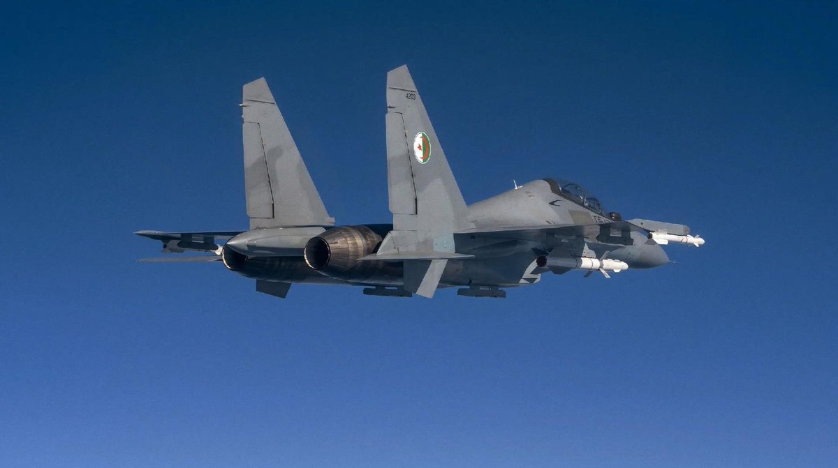 MilitaryDz's tweet photo. Su-30MKA 😍🇩🇿 https://t.co/LSOF7viZPr