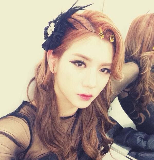 yellwxcut's tweet photo. @tododiaarmy o ren: simplesmente não existo https://t.co/PUr3vWM1qQ