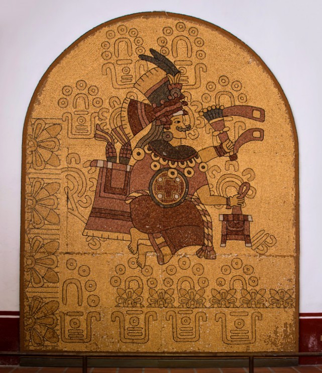 INAHmx's tweet photo. #PiezaDelDía 🌽 Mural de Xilonen

Representación de la diosa del maíz, elaborada con granos de diferentes especies de maíz, marco de mijo delineado con granos de frijol y alubia por Benjamín Huerta, originario de Tlaxcala, en el año de 2002. https://t.co/4UwpXDolUo