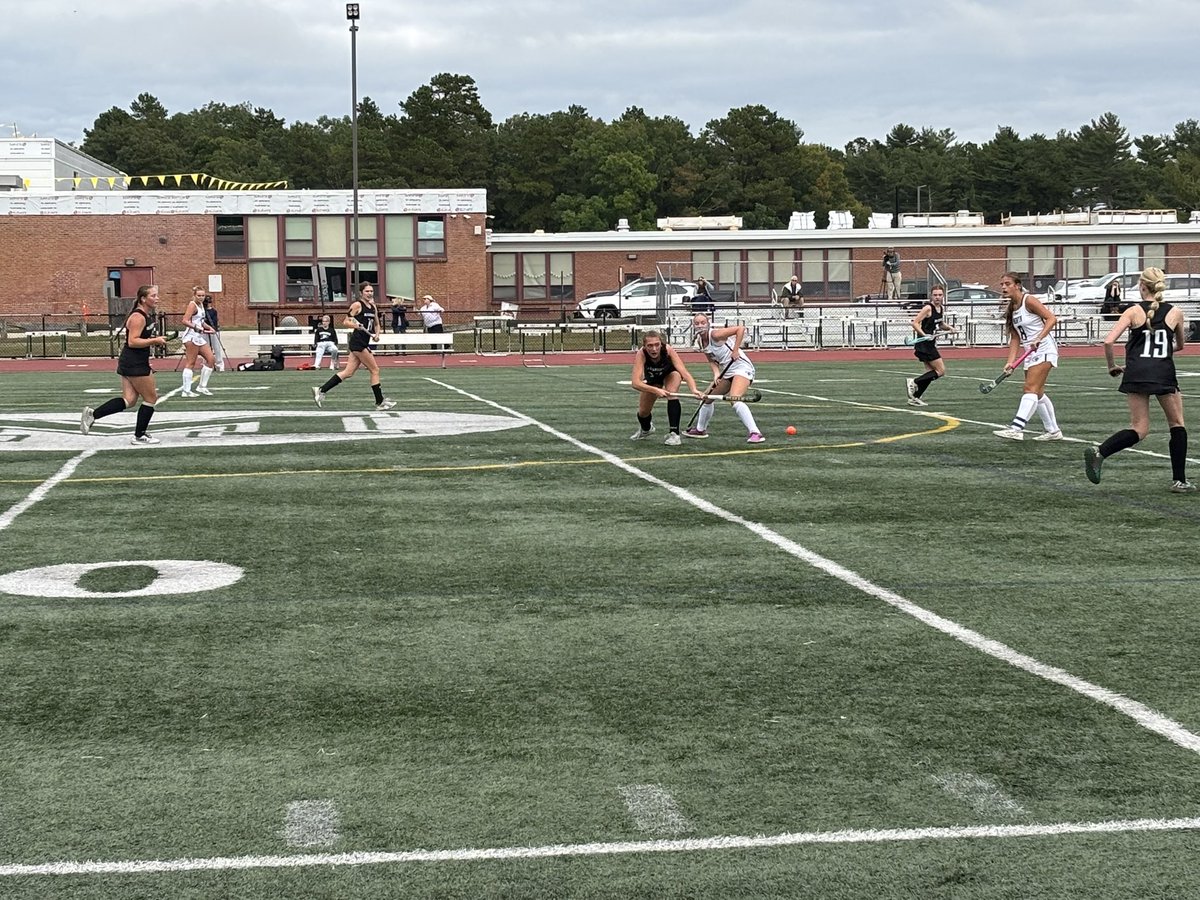 GORAMSathletics's tweet photo. Field Hockey Final:
Marshfield 1
Plymouth North 0
Mary Last with the goal for the Rams! https://t.co/ophhyRjlb8