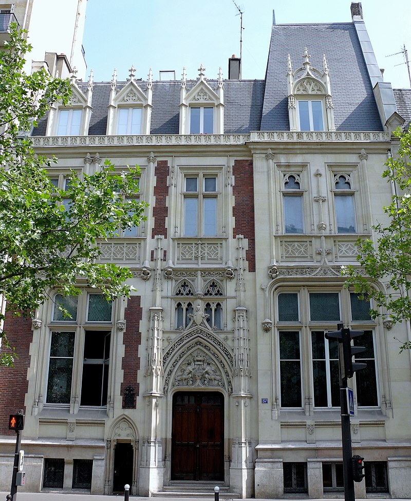HistoireParis17's tweet photo. #100ans Le 30 septembre 1926 meurt l'architecte Albert Sélonier à 68 ans.
Architecte parmi les plus prolifiques de son époque, il réalise plus de 200 immeubles à Paris, dont plus de 130 portent encore sa signature.
Parmi ces nombreuses constructions, à #Paris17 on peut admirer un hôtel particulier néo-gothique classé MH au 23 ter boulevard Berthier, et également des immeubles aux 12 rue Alfred-Roll, 3, 6, 7 et 8 rue du Colonel-Moll, 146-148 rue de Courcelles, 26 rue des Renaudes, 14 et 16 rue Théodule-Ribot ou encore au 7 rue Villaret-de-Joyeuse...