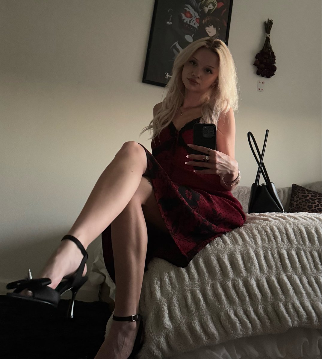 jannotnymous's tweet photo. I have some hot news. 👠👙
beg for it 😇

#wb #wankbattle #wankchat #feetfetısh #feet #goddess #pornmommy #mommy #goon #sluts #cum #cumslut #drugstwt #gooner #coketwt #wankchat #femdom #cuckold #nsfw #drugtwt #bbc #bnwo #findom #horny #drugstwt https://t.co/tqcMCwzozy