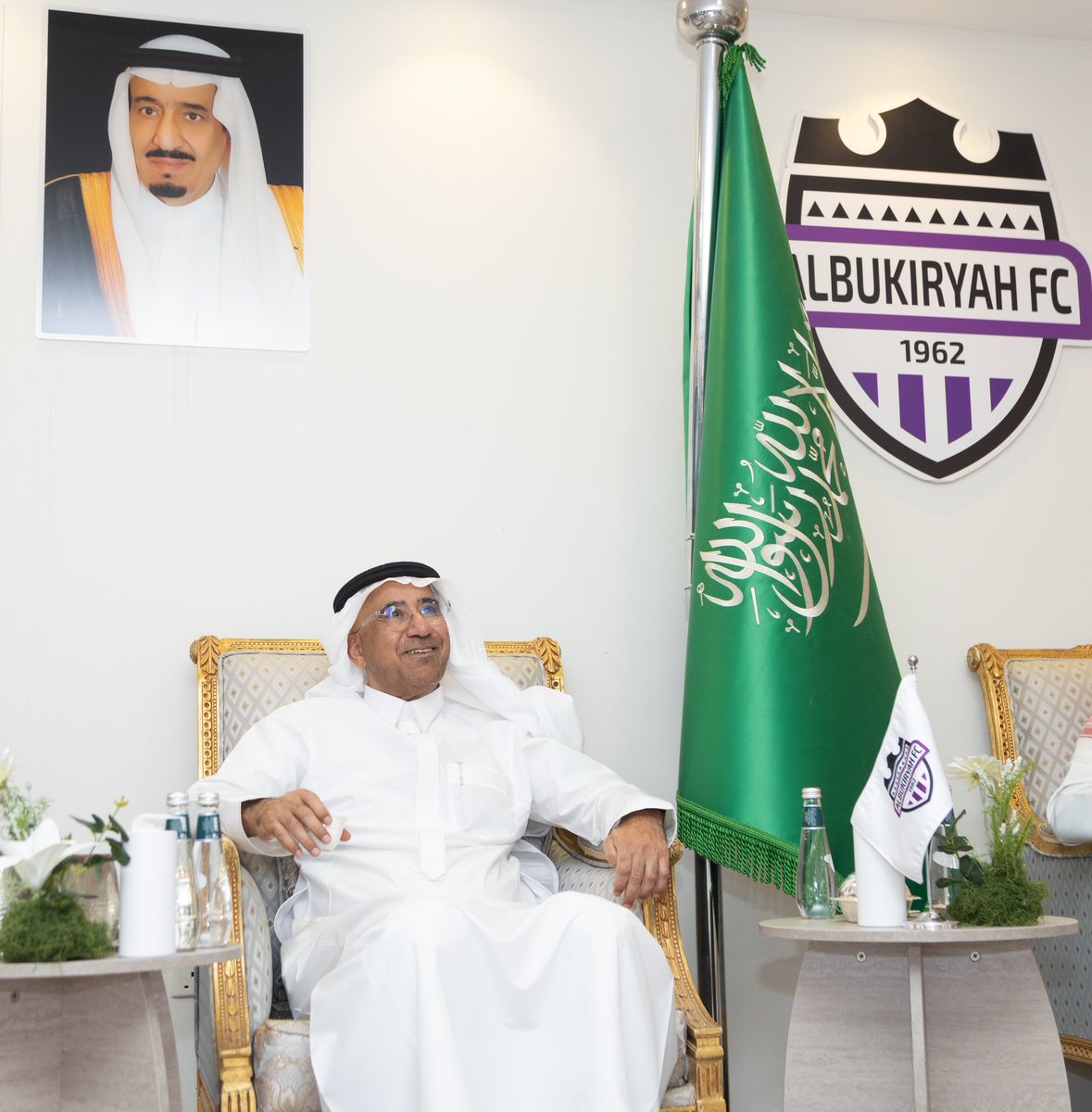 ALBUKIRYAH_FC's tweet photo. الوجيه عبدالله بن سليمان الراجحي ..

سـعـدنـا بـزيـارتكـم 💜💜

#البكيرية | #نادي_البكيرية https://t.co/pncPrh7ncu