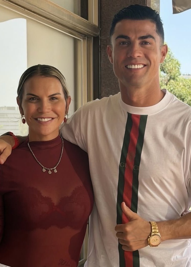 PolymarketSport's tweet photo. 🚨JUST IN: Cristiano Ronaldo’s sister on Instagram: 

“CR7 deserved more respect. The national team deserved more structure. Portuguese journalism deserved more competence and less speculation. As for the Portuguese people, well... they don't deserve to have the best at anything. We are envious, disdainful, ignorant, and we deserve to return to the mediocrity we always had in football before CR7.

Thank you for everything, CR7! You deserved more!”