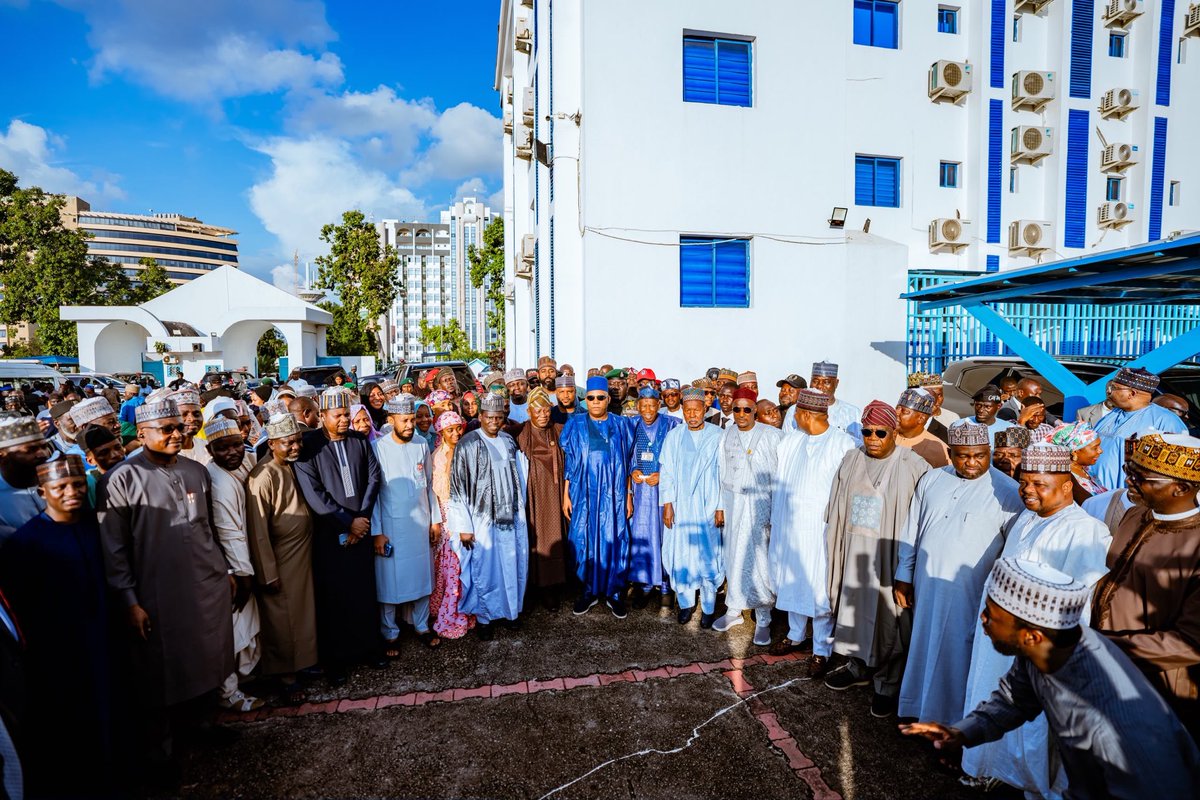 officialSKSM's tweet photo. The Vice President, Senator @KashimSM, has appealed to northern-based professionals in the creative industry to support the re-election of President @officialABAT in the interest of fairness and the unity of the Nigerian project.

He said the President deserves the support of the North, assuring the group of northern artists that the @officialABAT administration will continue to support the growth of the entertainment industry in the region.

Speaking on Wednesday during an audience with a delegation of Northern Performing Artists under the auspices of Triple-R for Renewed Hope at the All Progressives Congress (@OfficialAPCNg) campaign office in Abuja, Senator @KashimSM emphasised that the region stands to benefit significantly from the administration’s creative economy initiatives.

According to him, President @officialABAT deserves the collective support of the North, as the Federal Government under his watch was implementing policies designed to empower local talent, stimulate cultural preservation, and generate economic opportunities through the creative arts.

Underscoring the importance of reciprocal support from northern stakeholders to ensure the seamless execution of the administration’s Renewed Hope Agenda, the Vice President assured the delegation that the Federal Government will continue to roll out targeted interventions to support regional artists, filmmakers, and musicians.