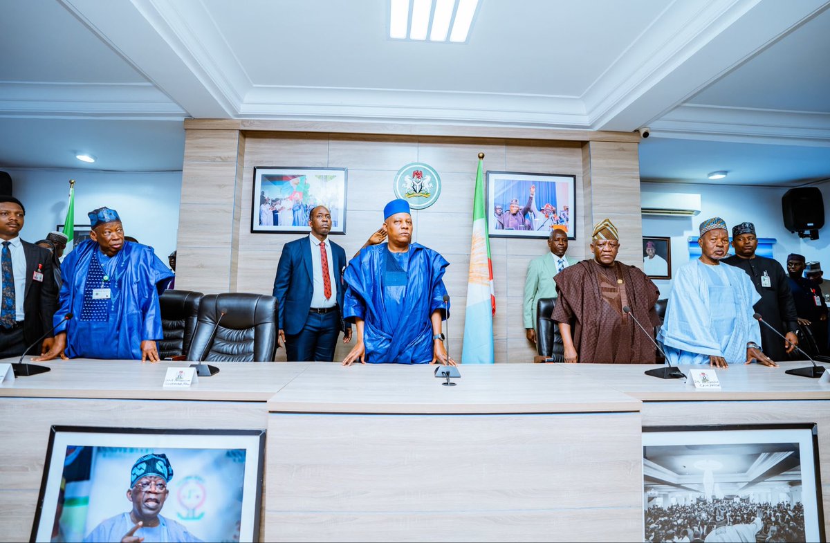 officialSKSM's tweet photo. The Vice President, Senator @KashimSM, has appealed to northern-based professionals in the creative industry to support the re-election of President @officialABAT in the interest of fairness and the unity of the Nigerian project.

He said the President deserves the support of the North, assuring the group of northern artists that the @officialABAT administration will continue to support the growth of the entertainment industry in the region.

Speaking on Wednesday during an audience with a delegation of Northern Performing Artists under the auspices of Triple-R for Renewed Hope at the All Progressives Congress (@OfficialAPCNg) campaign office in Abuja, Senator @KashimSM emphasised that the region stands to benefit significantly from the administration’s creative economy initiatives.

According to him, President @officialABAT deserves the collective support of the North, as the Federal Government under his watch was implementing policies designed to empower local talent, stimulate cultural preservation, and generate economic opportunities through the creative arts.

Underscoring the importance of reciprocal support from northern stakeholders to ensure the seamless execution of the administration’s Renewed Hope Agenda, the Vice President assured the delegation that the Federal Government will continue to roll out targeted interventions to support regional artists, filmmakers, and musicians.