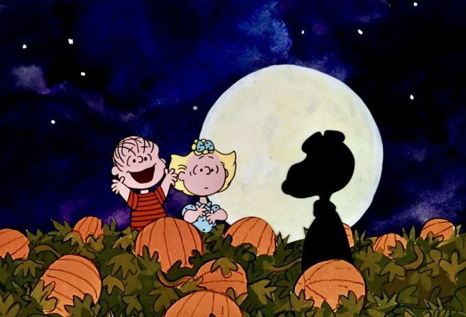 landofthe80s's tweet photo. It's October!  🎃 https://t.co/BxzJ9bIP9W