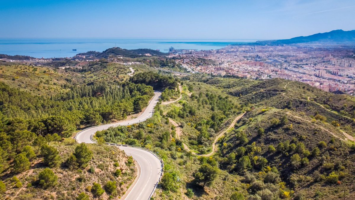 TRIATLONSP's tweet photo. Más de 3.000 #triatletas inaugurarán el IRONMAN 70.3 #Málaga el próximo 18 de octubre #SomosTriatlon #FETRIMDyLD
Más información 👇
https://t.co/7dVSJQO3ZX
#ranking #IMSpain https://t.co/zSM40K72ir