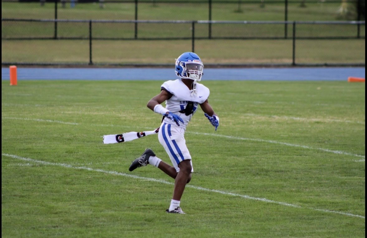 J5FrmNJ's tweet photo. 2030 | Josiah Simpson
WR • SS | Lakewood, NJ 🏈

Putting in the work. Building my game. Chasing the next level. 💯

#ClassOf2030 #FootballRecruiting #NJFootball #NextUp #Recruiting https://t.co/KnBSkAWhX8