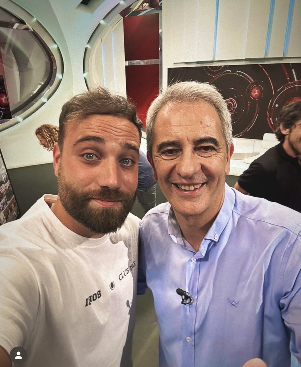 NachoPalen's tweet photo. Yo os voy a echar de menos, pero la gente en sus casas mucho más ¡QUÉ PENA! 

Todavía no entiendo como no se siguió apostando por esta maravilla de canal.

❤️❤️❤️ GOL ❤️❤️❤️ https://t.co/Hn7bsKlmOU