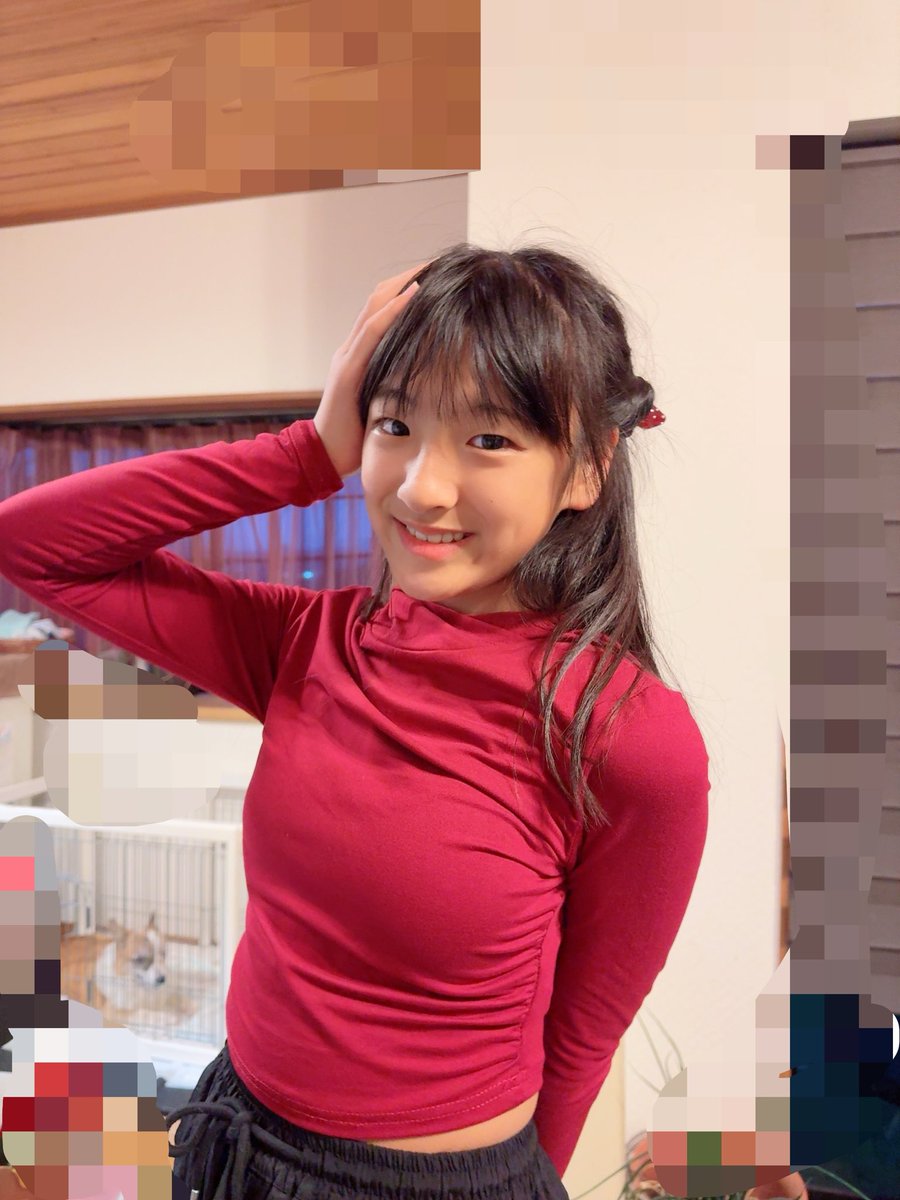 nagi_giuli710's tweet photo. ٩(*´︶`*)۶おはよ〜♬
昨日いただいたコメントによると皆さんのお住まい地方は☀️が多かったみたい🥹🫶🏻
いいなぁ✨
天気予報ではなぎ地方も☀️になってたから、今日こそはスッキリ晴れてくれるはず🤭...ただ...今は曇ってる😂

昨日撮ったお写真の一枚に🐶じゅりえった🐶も写ってたよ❤️‍🔥
最近じゅりの体調が急激に悪くなってて🥲
偶然だけどこうやって顔をあげてる瞬間に一緒に写ってて嬉しいな🥹🫶🏻

#齋藤菜希 #なぎ #じゅりえった #コーギーのいる暮らし