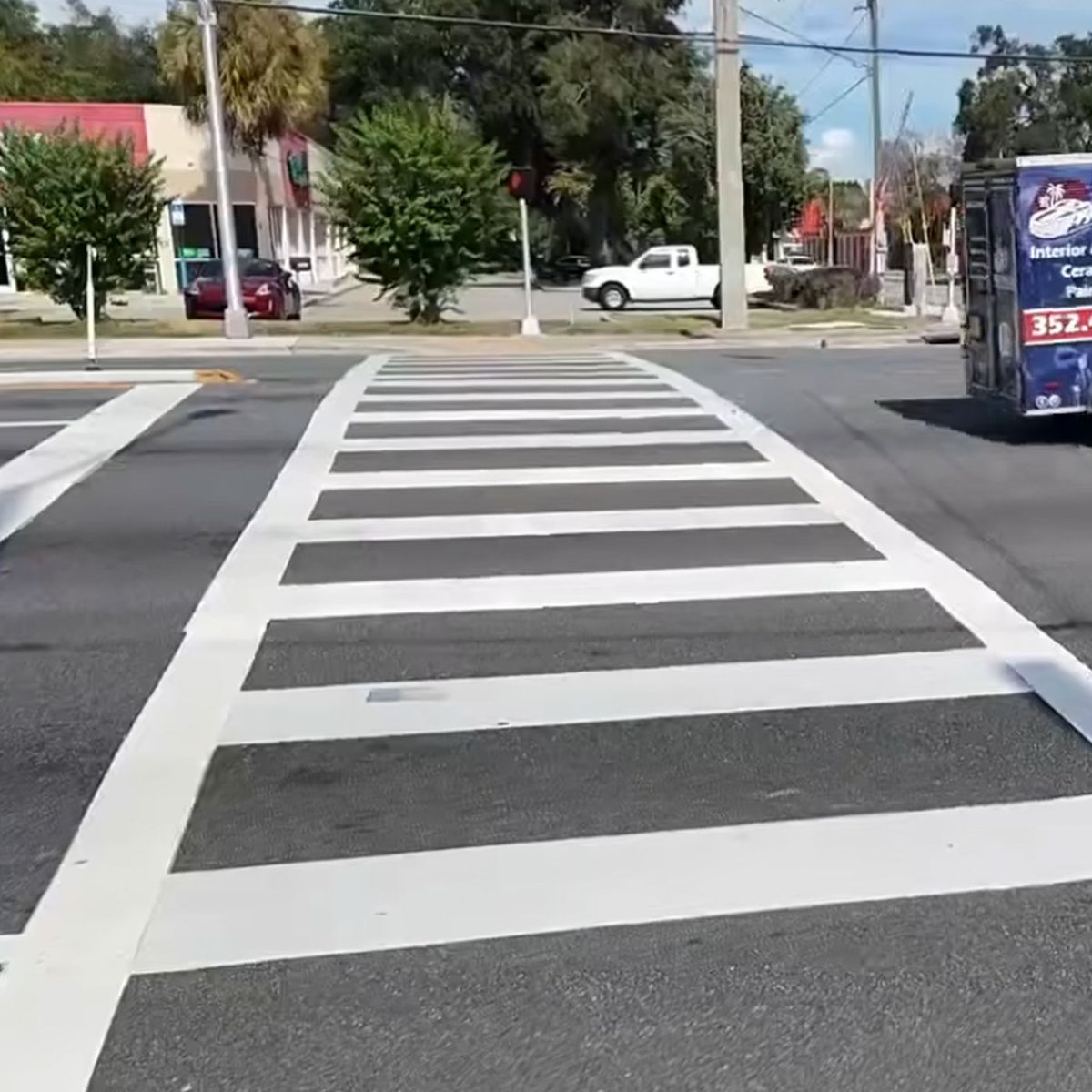 Dexerto's tweet photo. A Florida teen was hit by a car while getting a haircut in the middle of the road for a TikTok video

He was left seriously injured and was taken to hospital https://t.co/Us9rBy88l9
