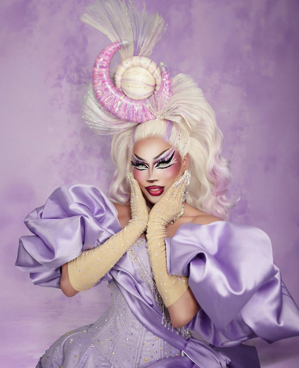archivedrags's tweet photo. 🏁 | Negris Nutella, Perra Cotorra, Cina Moon, and Stacey Teen are the only 4 queens to receive the maximum number of votes from the crowned queens, with 7 arrows each. https://t.co/yTuNVldPab