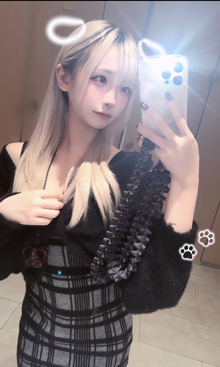 sana_xx_q's tweet photo. 寂しいので飲み誘ってください
#裏垢女子 https://t.co/ptDZetRGrQ