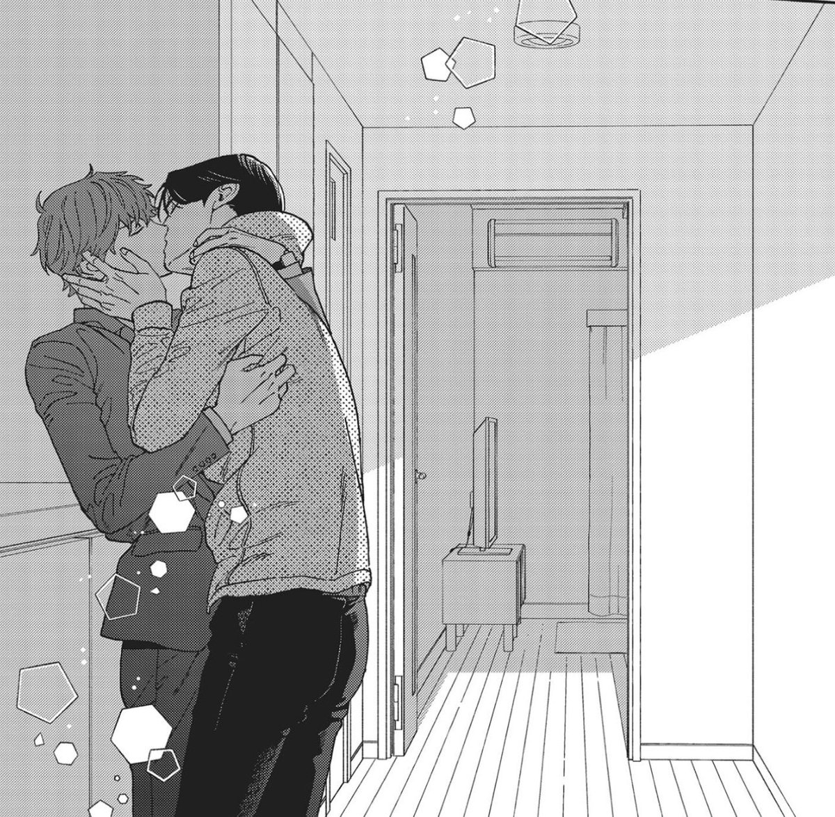 Pinkunicorn_02's tweet photo. It was nice seeing everything play out 💞🤭 I really enjoyed this BL manga. Can’t wait for Part 2! 😭💃🏽💞 https://t.co/62nNyJRvv1